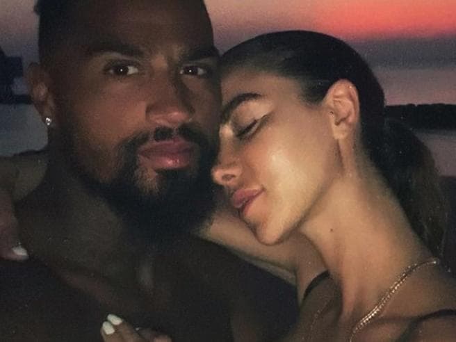 Kevin-Prince Boateng si sposa con l’influencer Valentina Fradegrada: è la terza volta per il calciatore